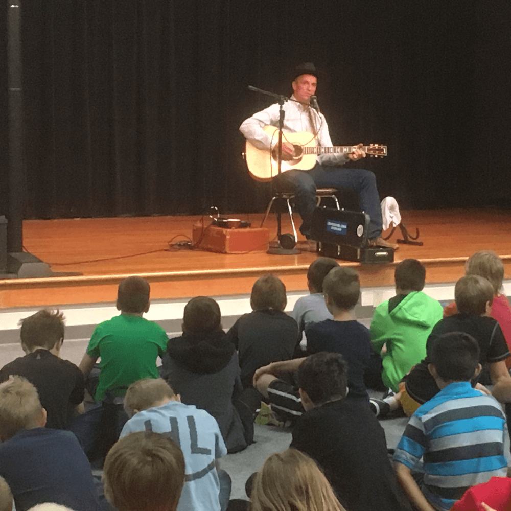 dave-munsick-western-artist-band-performer-4